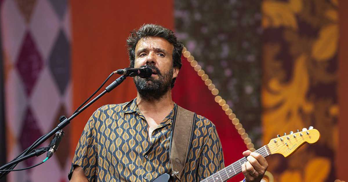 Playlist #42/2025: Músicas novas de Miguel Araújo, Olivia Dean, Giveon e mais…