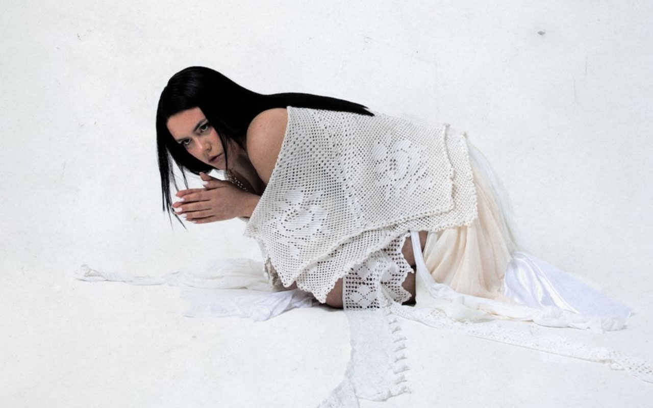 “Quebranto” é o primeiro álbum de IOLANDA e já está disponível
